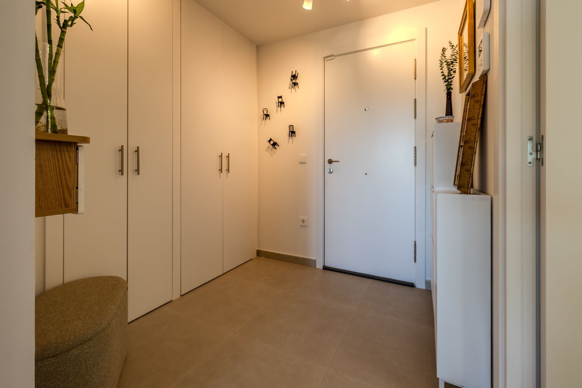 Appartement te koop in New Golden Mile | 2 slaapkamers H5079931