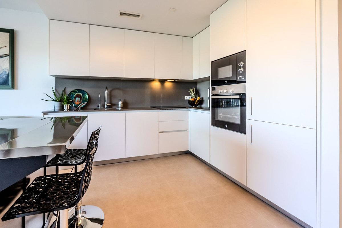 Appartement te koop in New Golden Mile | 2 slaapkamers H5079931