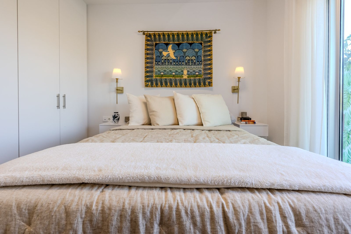Appartement te koop in New Golden Mile | 2 slaapkamers H5079931