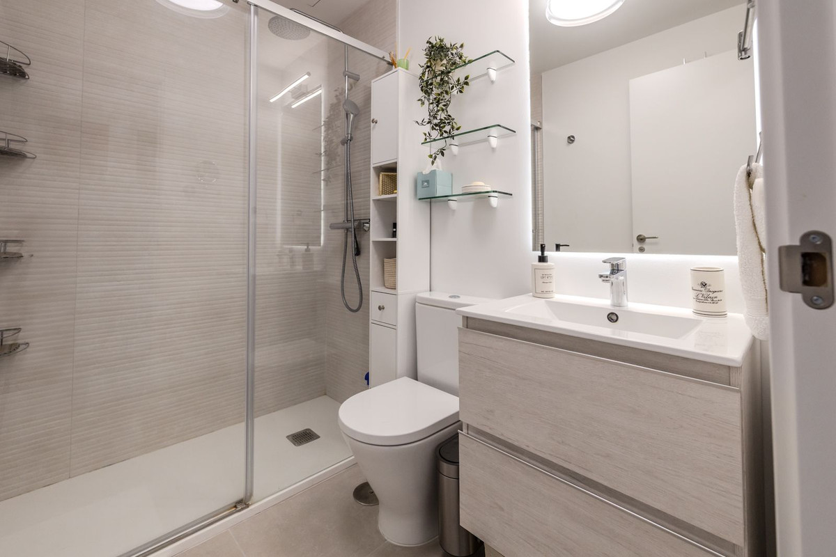 Appartement te koop in New Golden Mile | 2 slaapkamers H5079931