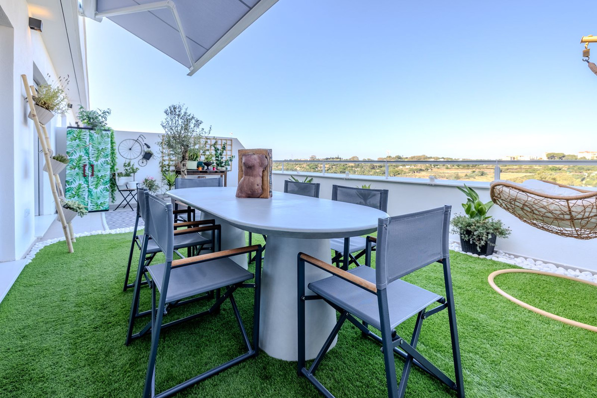 Appartement te koop in New Golden Mile | 2 slaapkamers H5079931
