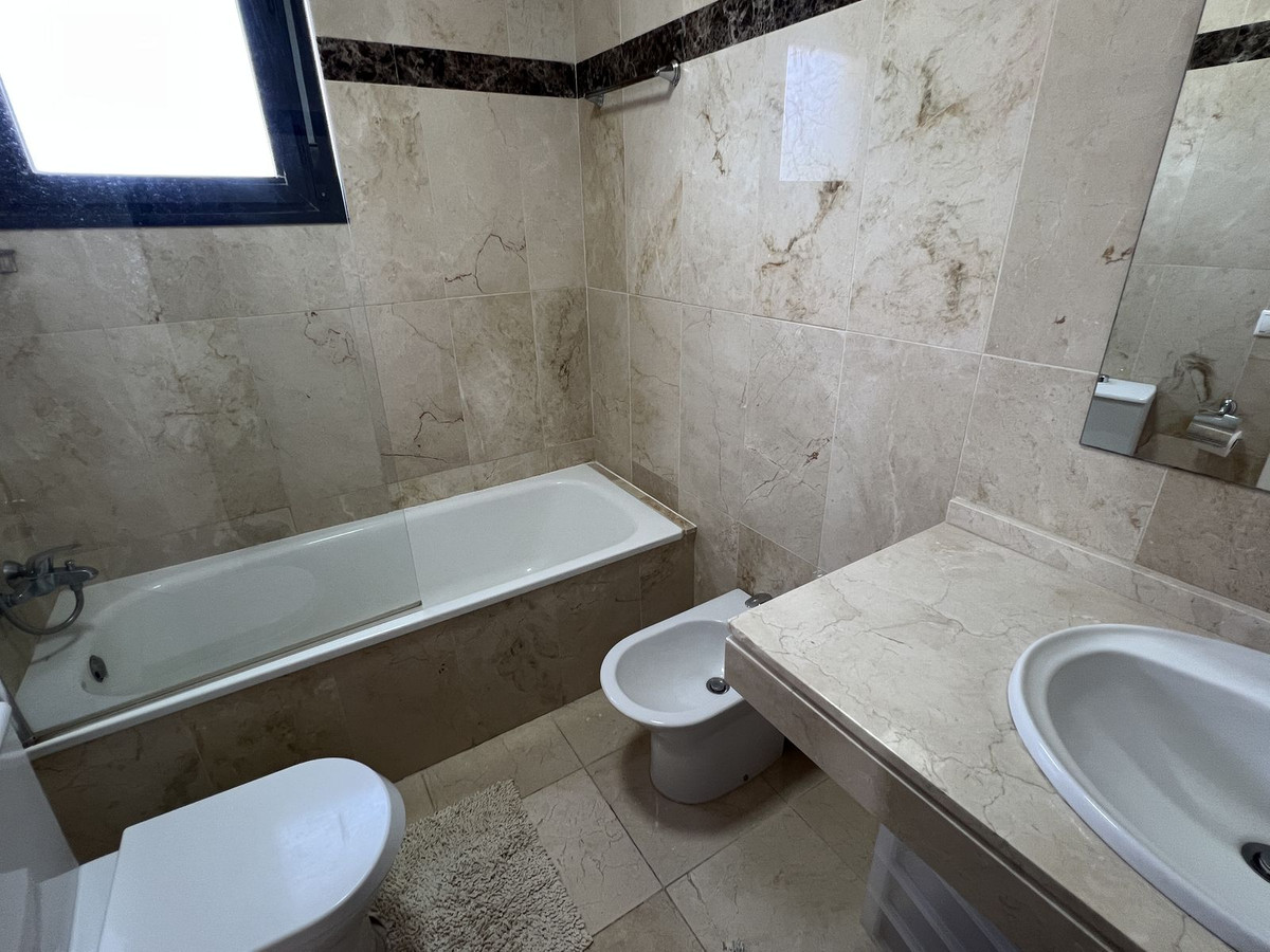 Appartement te koop in New Golden Mile | 2 slaapkamers H5081125
