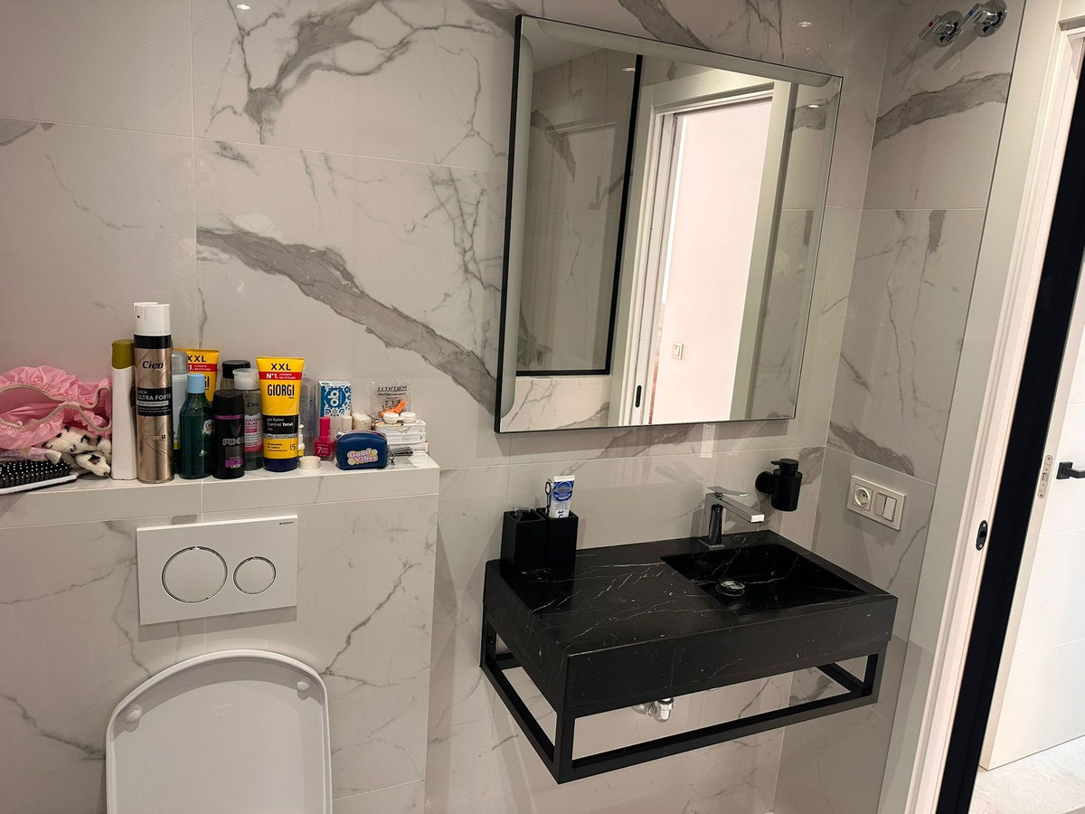 Appartement te koop in New Golden Mile | 2 slaapkamers H5081131