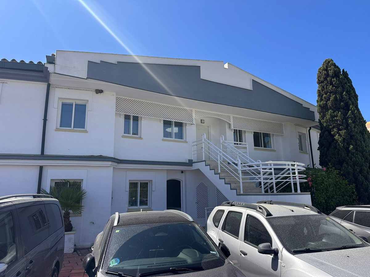 Appartement te koop in New Golden Mile | 2 slaapkamers H5081131