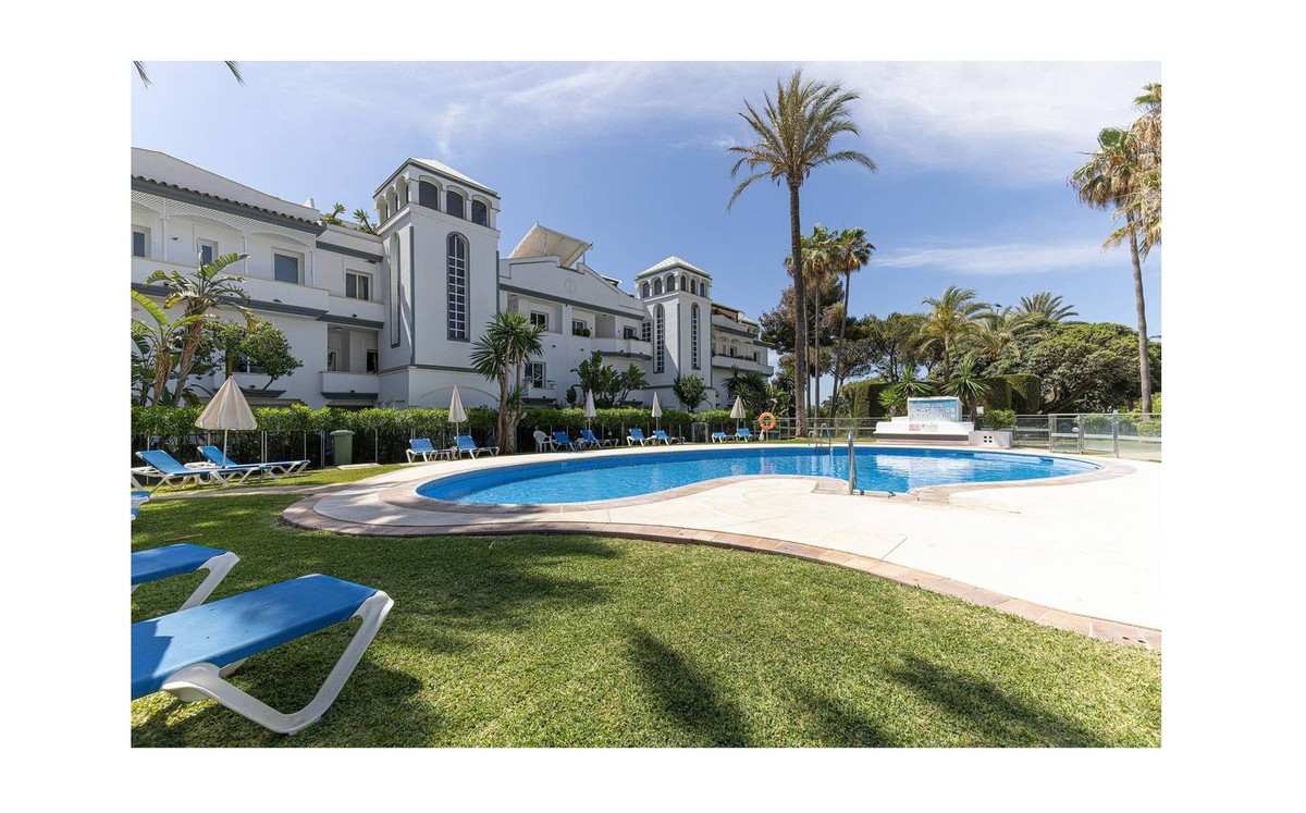 Appartement te koop in New Golden Mile | 2 slaapkamers H5081131