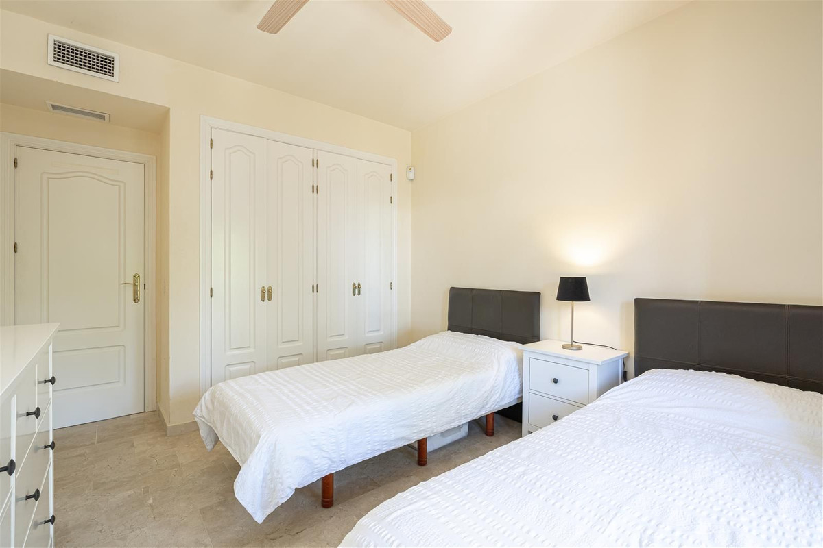 Appartement te koop in New Golden Mile | 2 slaapkamers H5083792