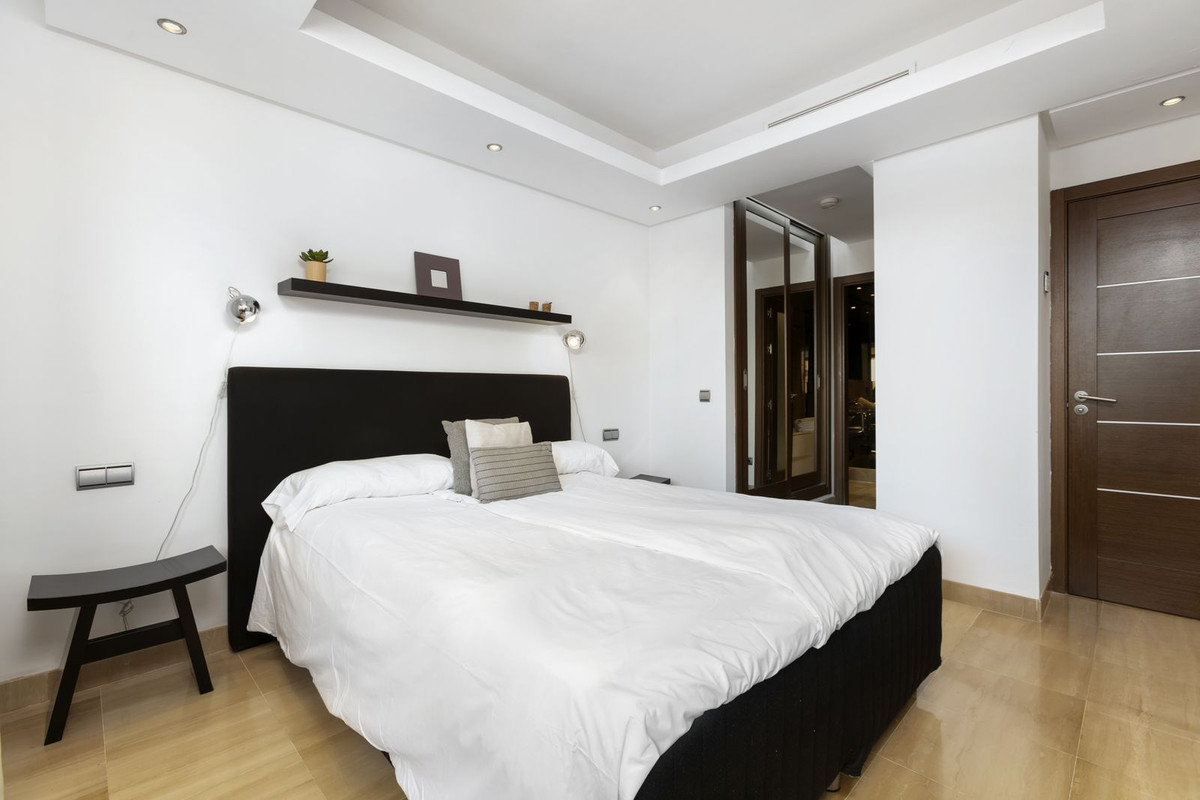 Appartement te koop in New Golden Mile | 3 slaapkamers H5083936