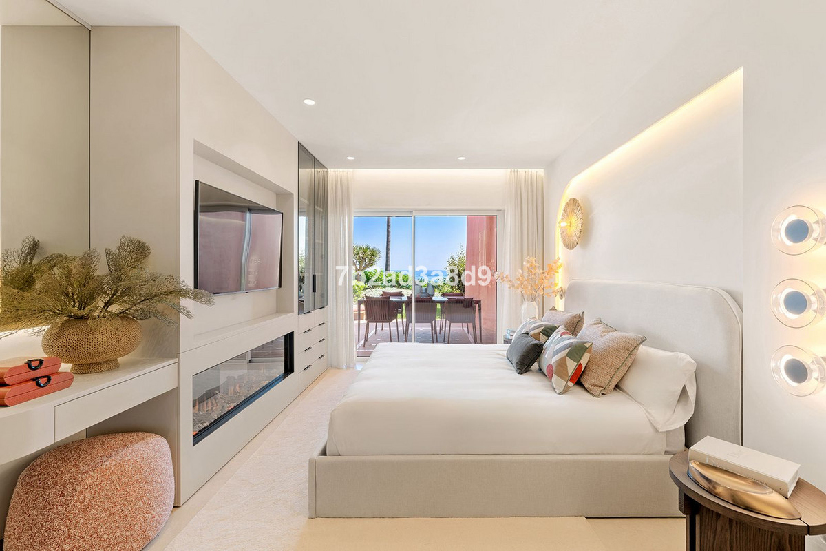 Appartement te koop in New Golden Mile | 3 slaapkamers H5104108
