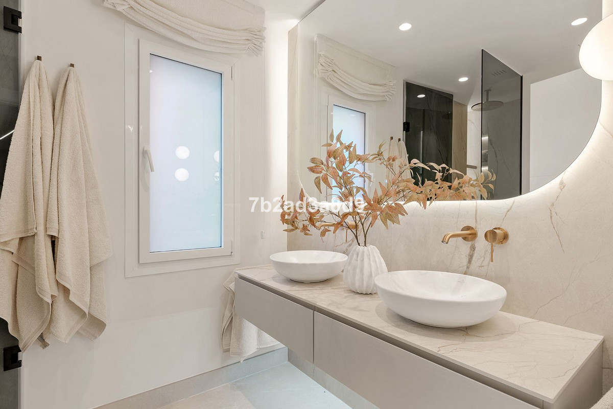 Appartement te koop in New Golden Mile | 3 slaapkamers H5104108