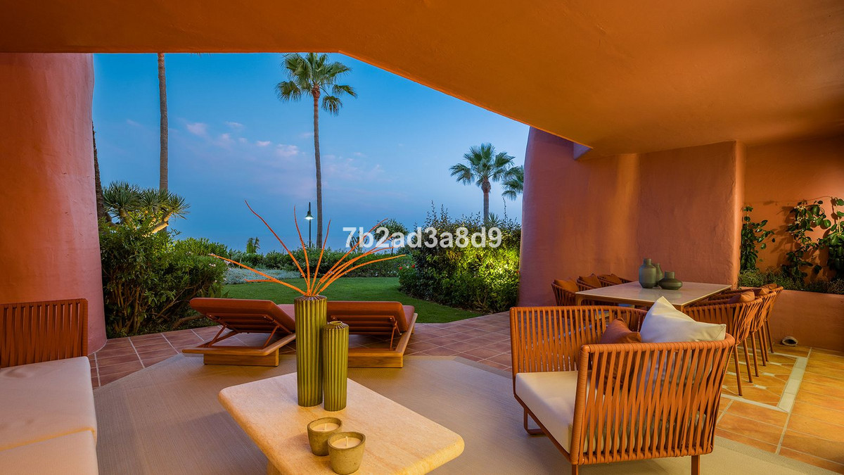 Appartement te koop in New Golden Mile | 3 slaapkamers H5104108