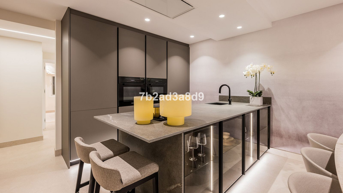 Appartement te koop in New Golden Mile | 3 slaapkamers H5104108