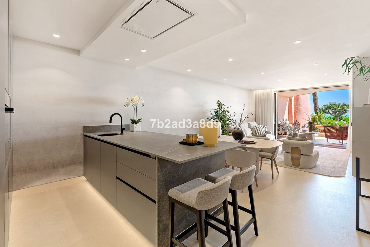 Appartement te koop in New Golden Mile | 3 slaapkamers H5104108