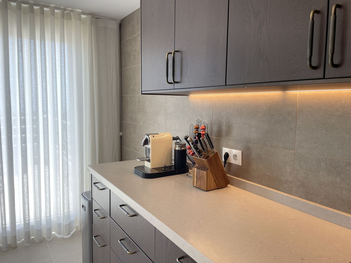 Appartement te koop in New Golden Mile | 3 slaapkamers H5106865