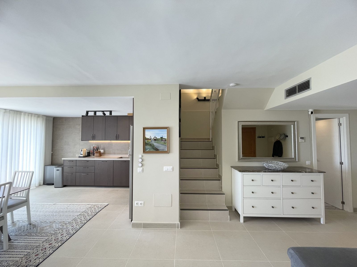 Appartement te koop in New Golden Mile | 3 slaapkamers H5106865