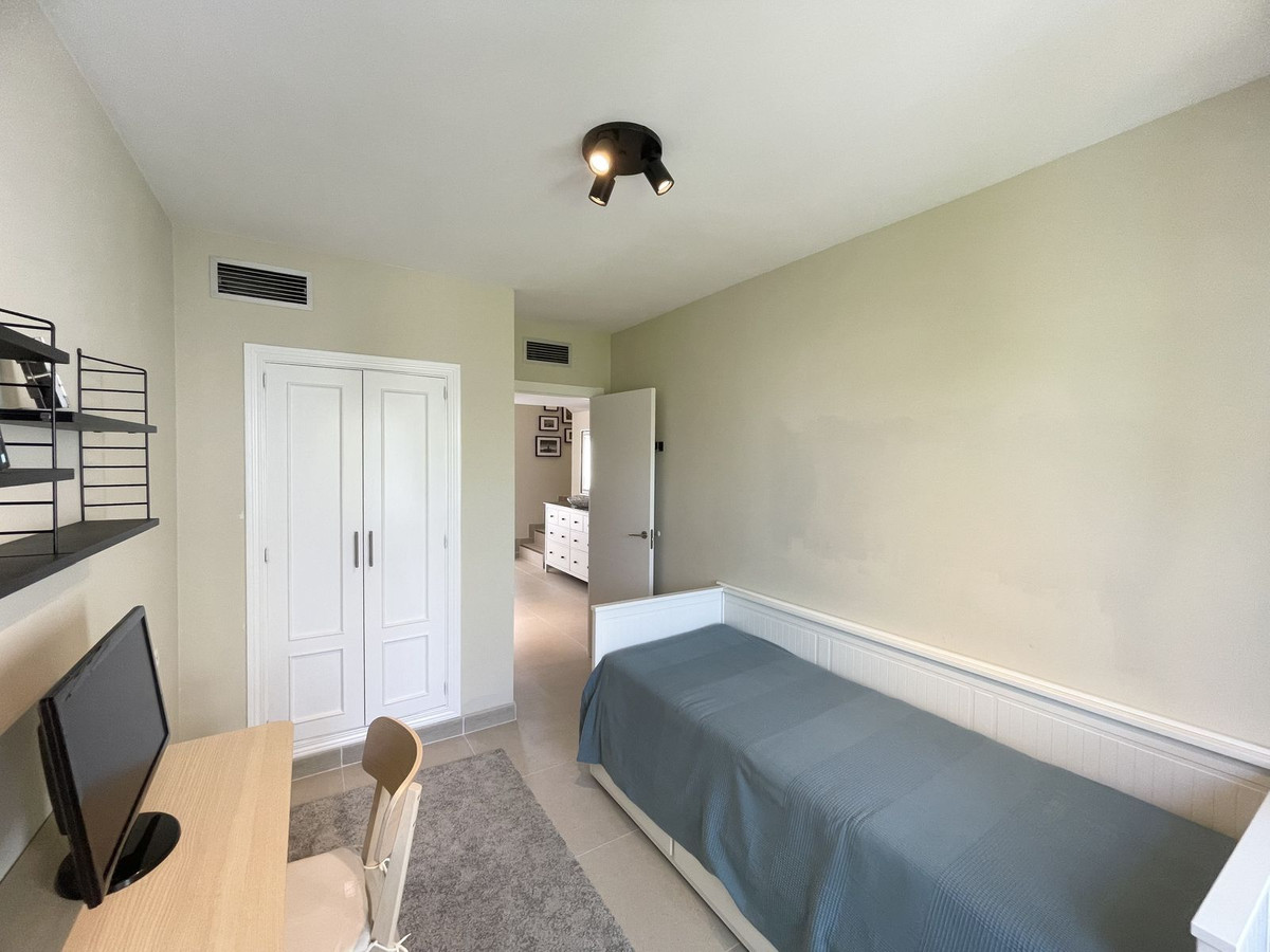 Appartement te koop in New Golden Mile | 3 slaapkamers H5106865