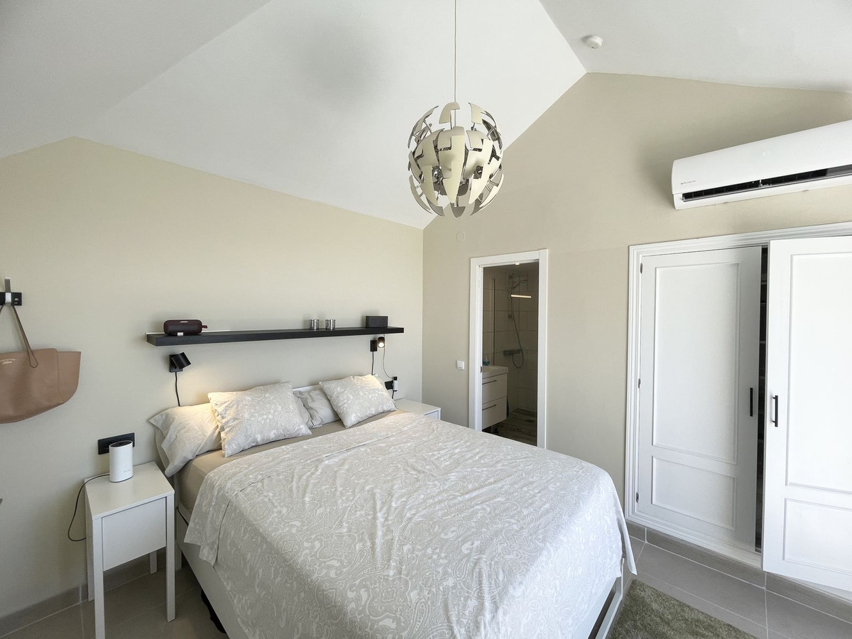 Appartement te koop in New Golden Mile | 3 slaapkamers H5106865