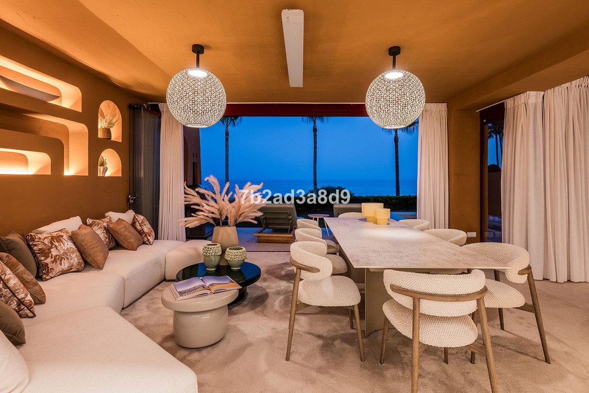 Appartement te koop in New Golden Mile | 4 slaapkamers H5107813