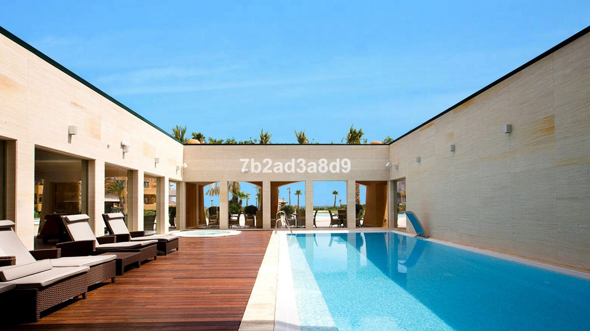 Appartement te koop in New Golden Mile | 4 slaapkamers H5107813