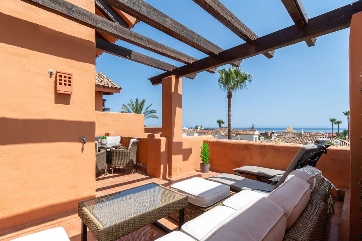 Appartement te koop in New Golden Mile | 1 slaapkamers H5110213