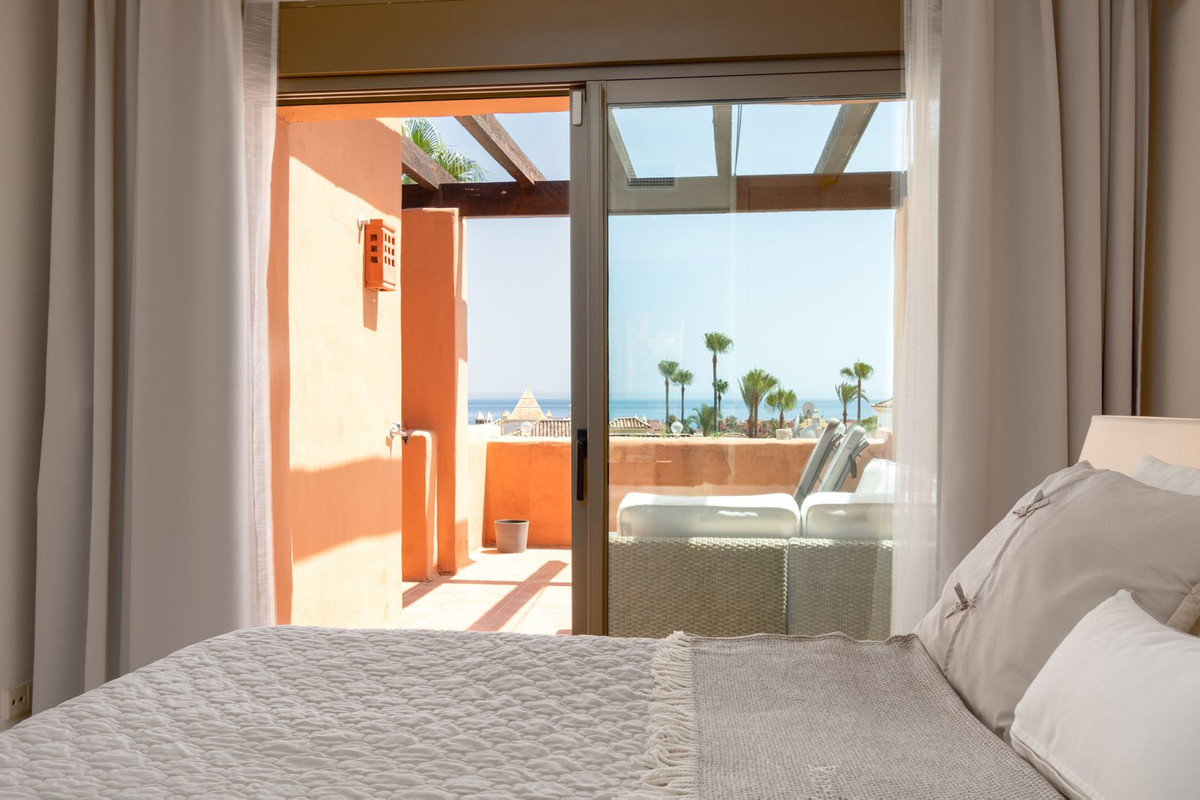 Appartement te koop in New Golden Mile | 1 slaapkamers H5110213