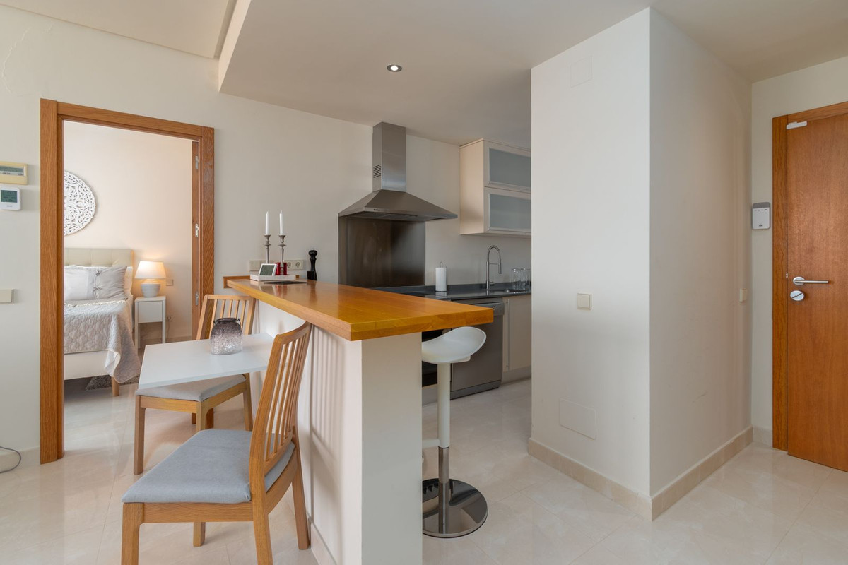 Appartement te koop in New Golden Mile | 1 slaapkamers H5110213