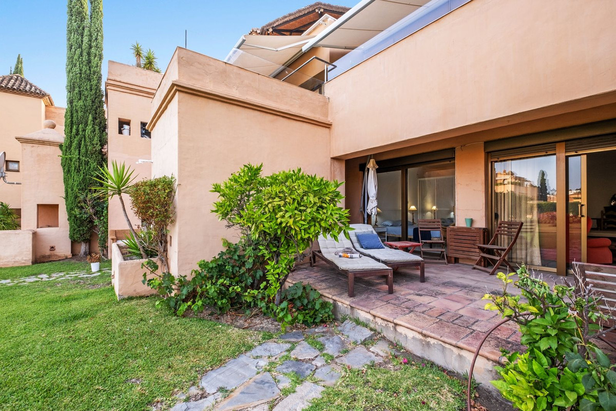 Appartement te koop in New Golden Mile | 2 slaapkamers H5116570