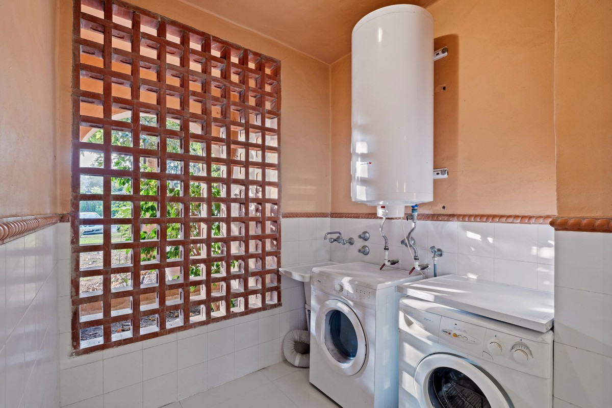 Appartement te koop in New Golden Mile | 2 slaapkamers H5116570