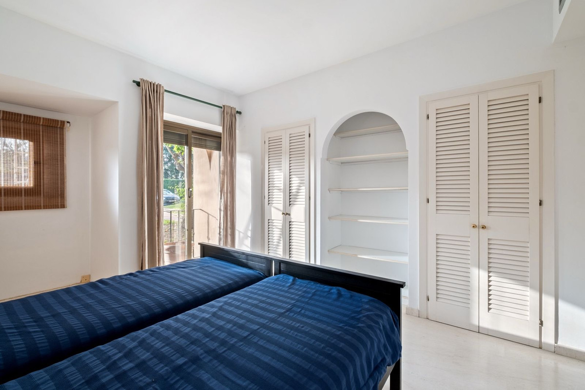 Appartement te koop in New Golden Mile | 2 slaapkamers H5116570