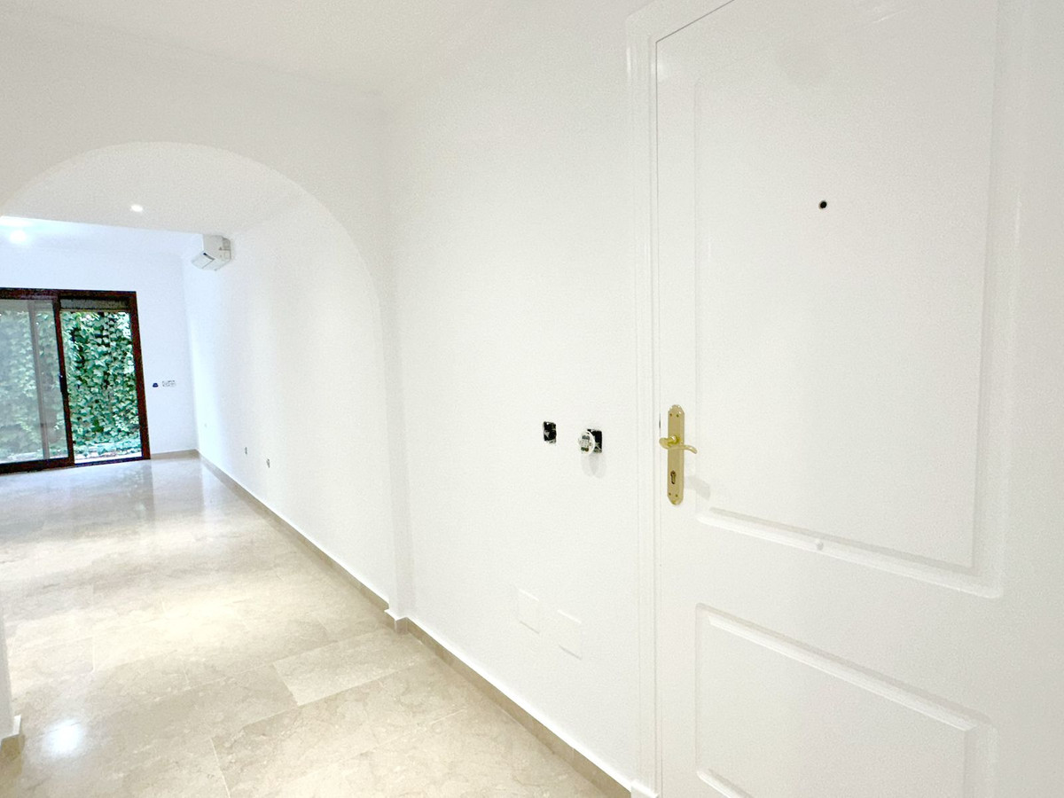 Appartement te koop in New Golden Mile | 2 slaapkamers H5118097