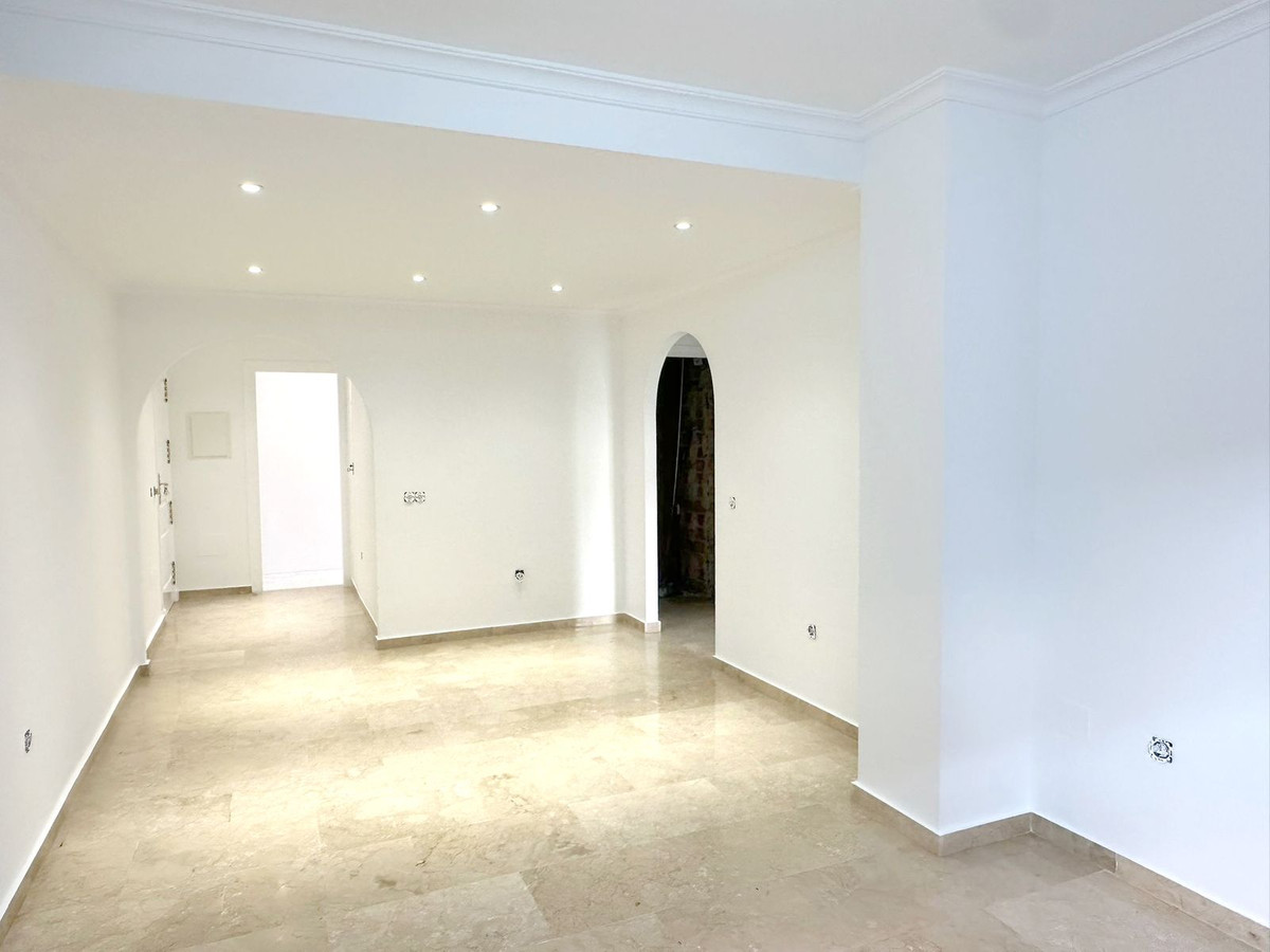 Appartement te koop in New Golden Mile | 2 slaapkamers H5118097