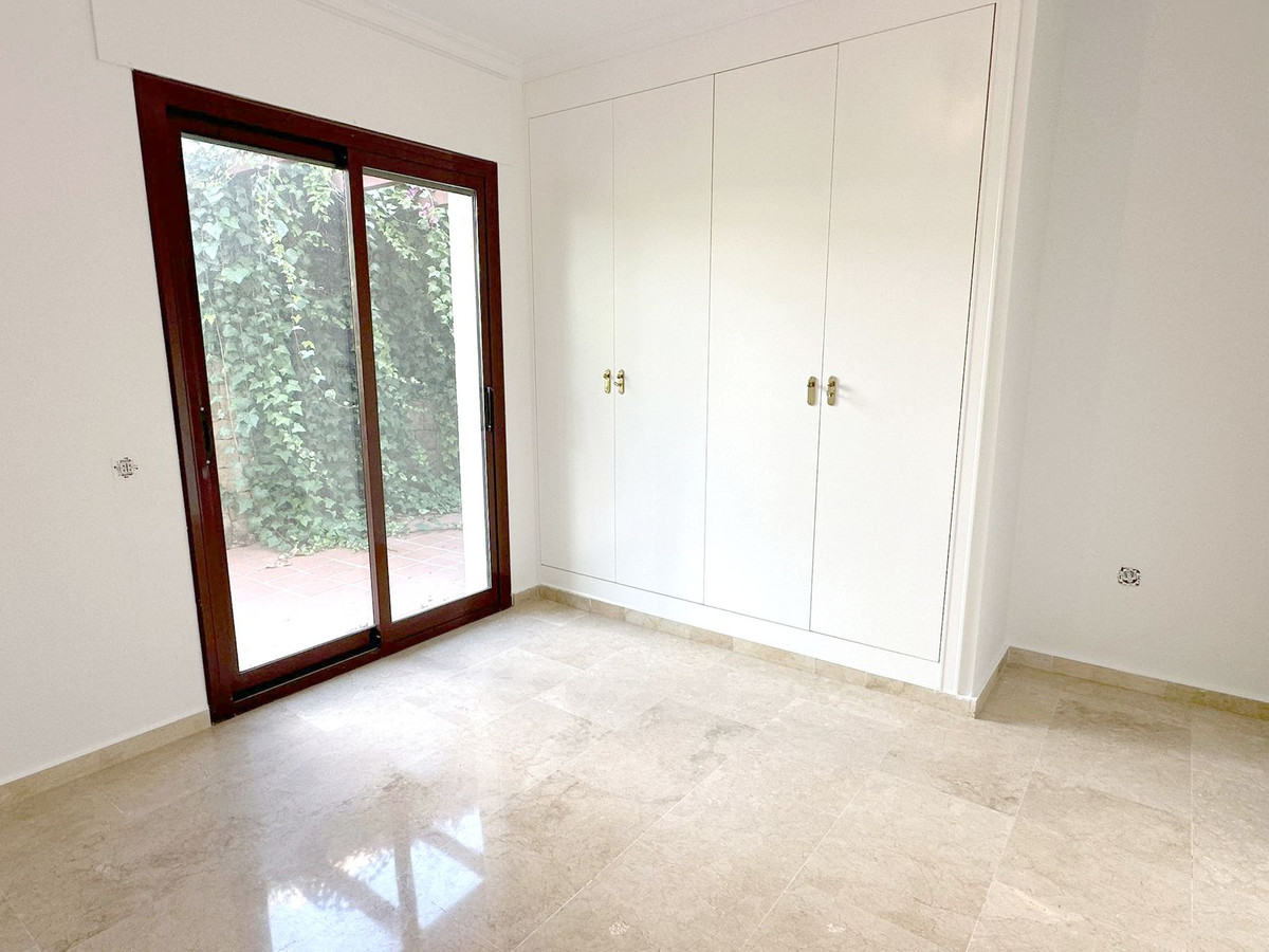 Appartement te koop in New Golden Mile | 2 slaapkamers H5118097