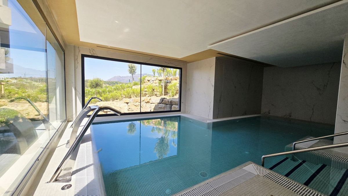 Appartement te koop in New Golden Mile | 3 slaapkamers H5120578