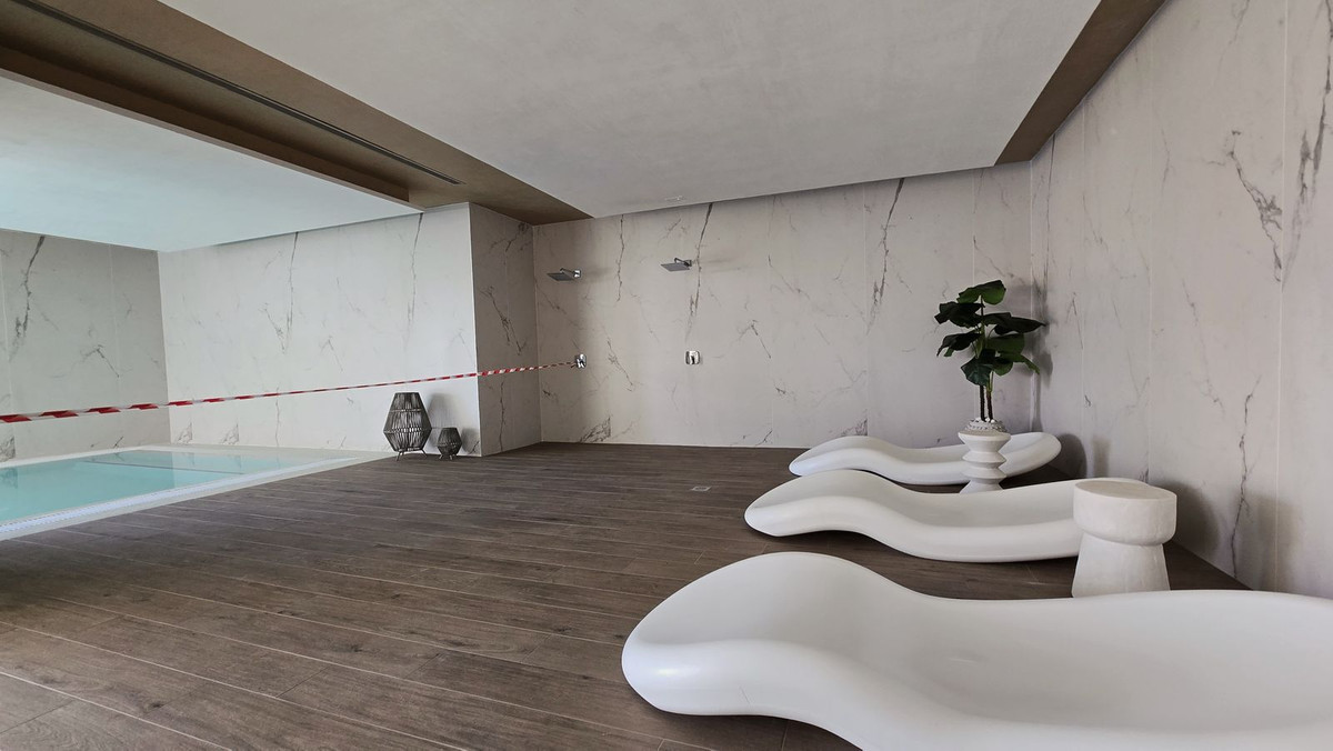 Appartement te koop in New Golden Mile | 3 slaapkamers H5120578