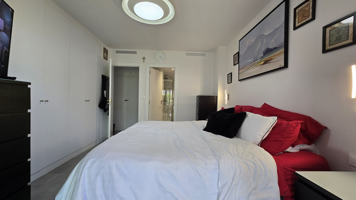 Appartement te koop in New Golden Mile | 3 slaapkamers H5120578