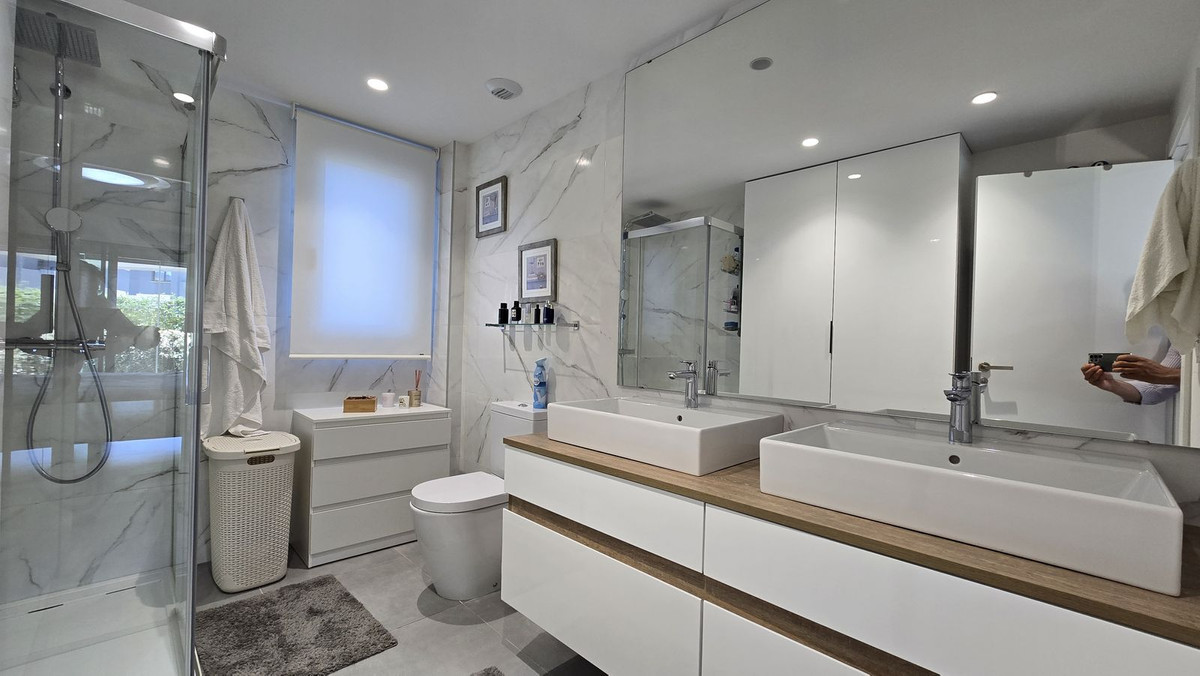 Appartement te koop in New Golden Mile | 3 slaapkamers H5120578