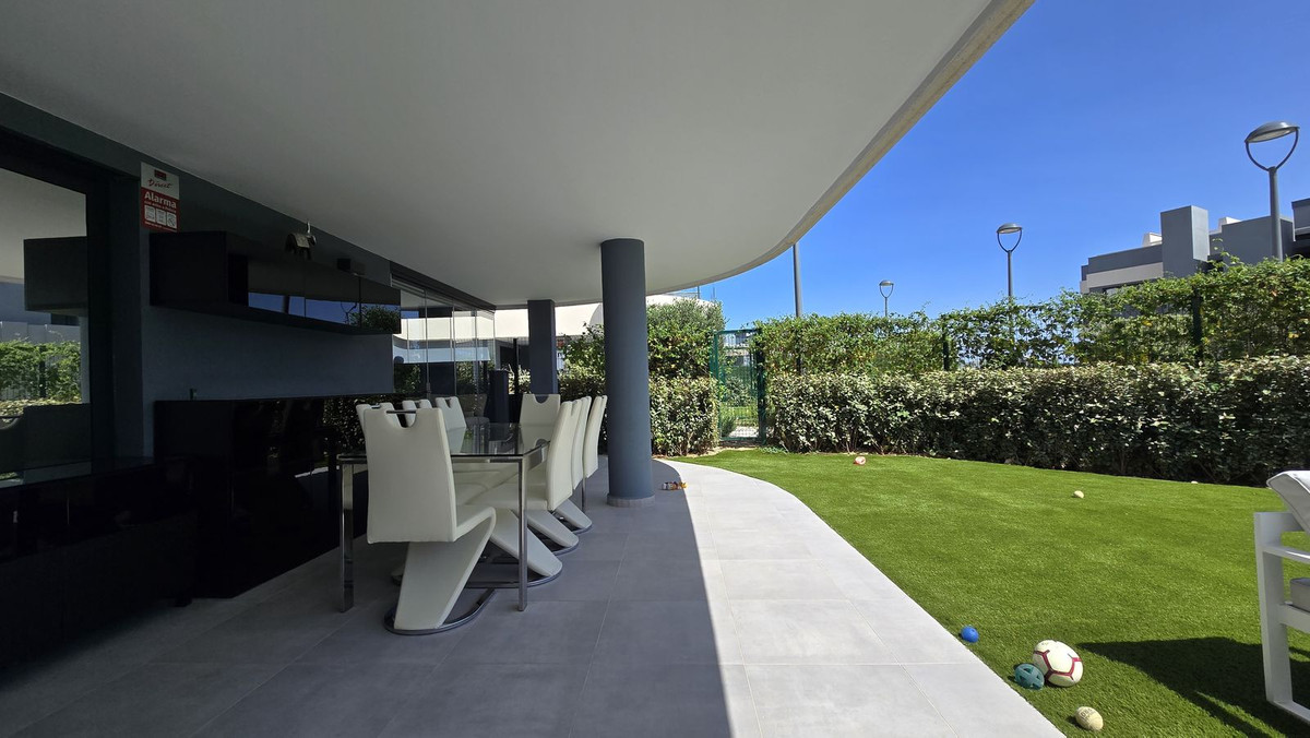 Appartement te koop in New Golden Mile | 3 slaapkamers H5120578