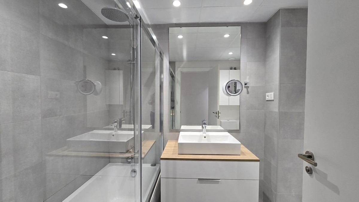 Appartement te koop in New Golden Mile | 3 slaapkamers H5120578