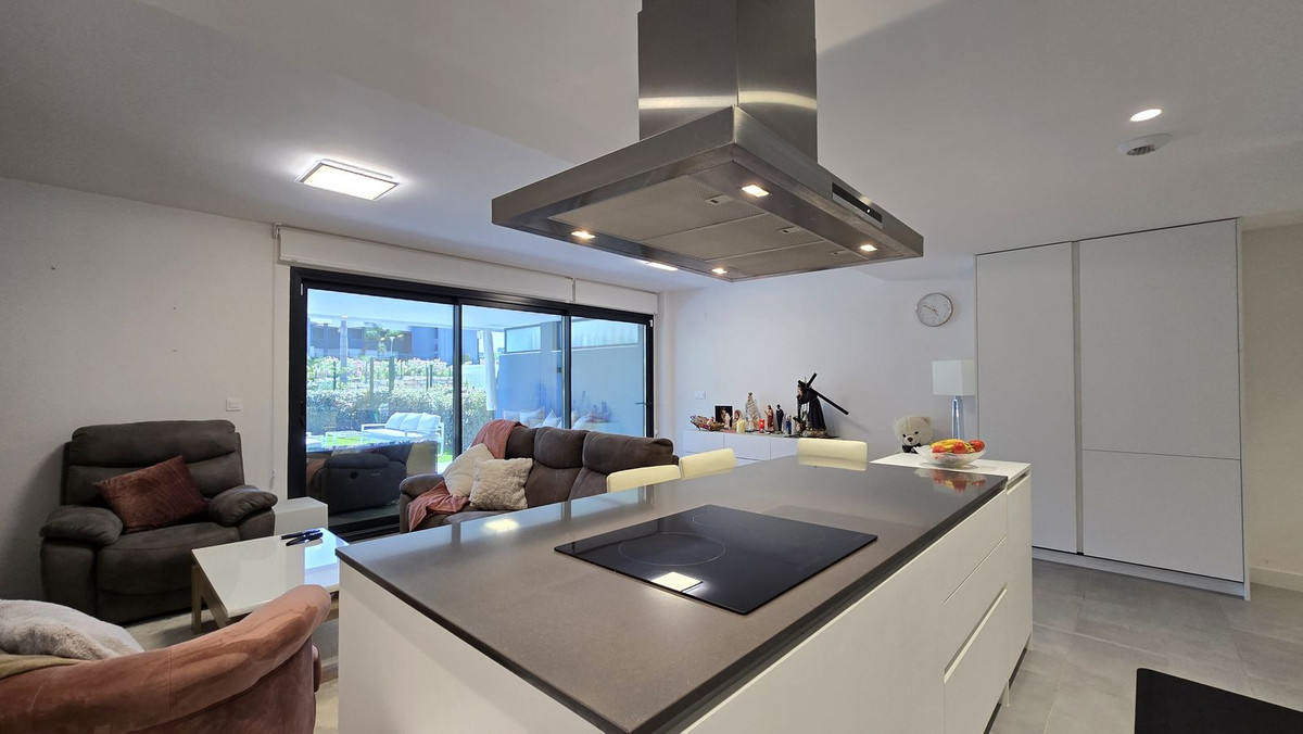 Appartement te koop in New Golden Mile | 3 slaapkamers H5120578