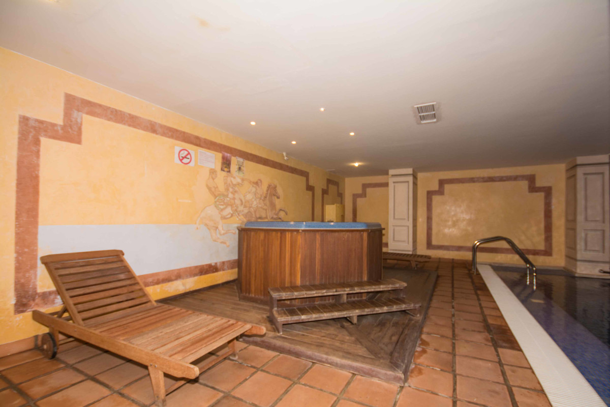 Appartement te koop in New Golden Mile | 4 slaapkamers H5127307