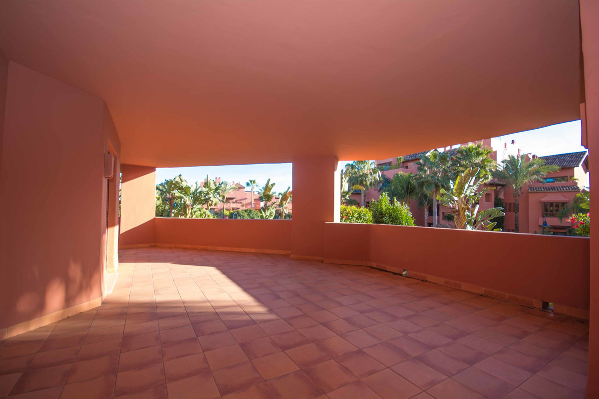 Appartement te koop in New Golden Mile | 4 slaapkamers H5127307