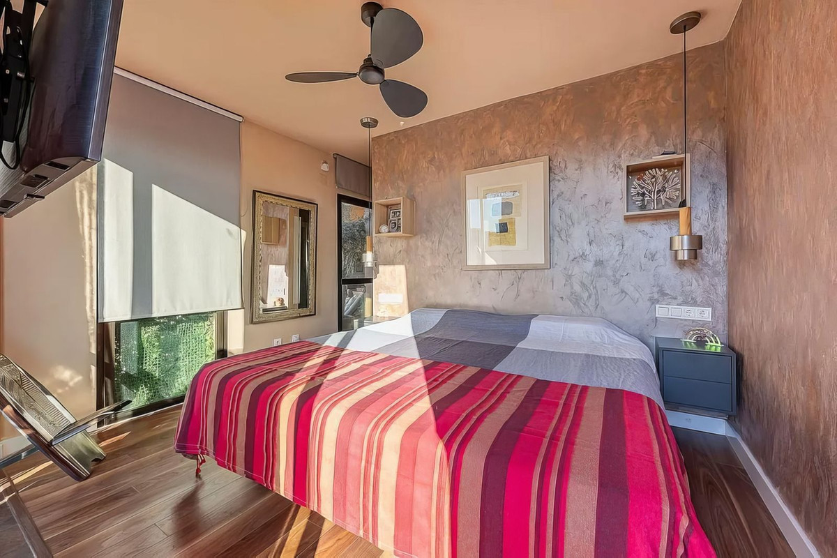 Appartement te koop in New Golden Mile | 3 slaapkamers H5129779
