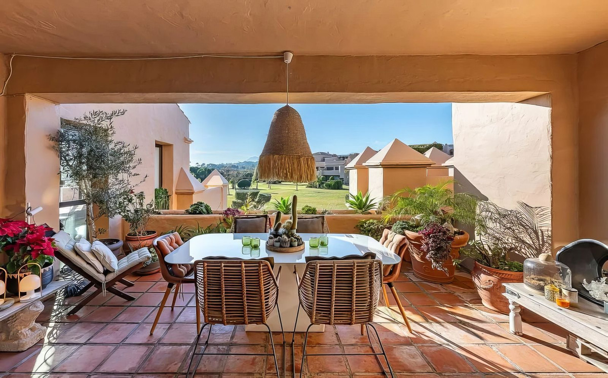 Appartement te koop in New Golden Mile | 3 slaapkamers H5129779