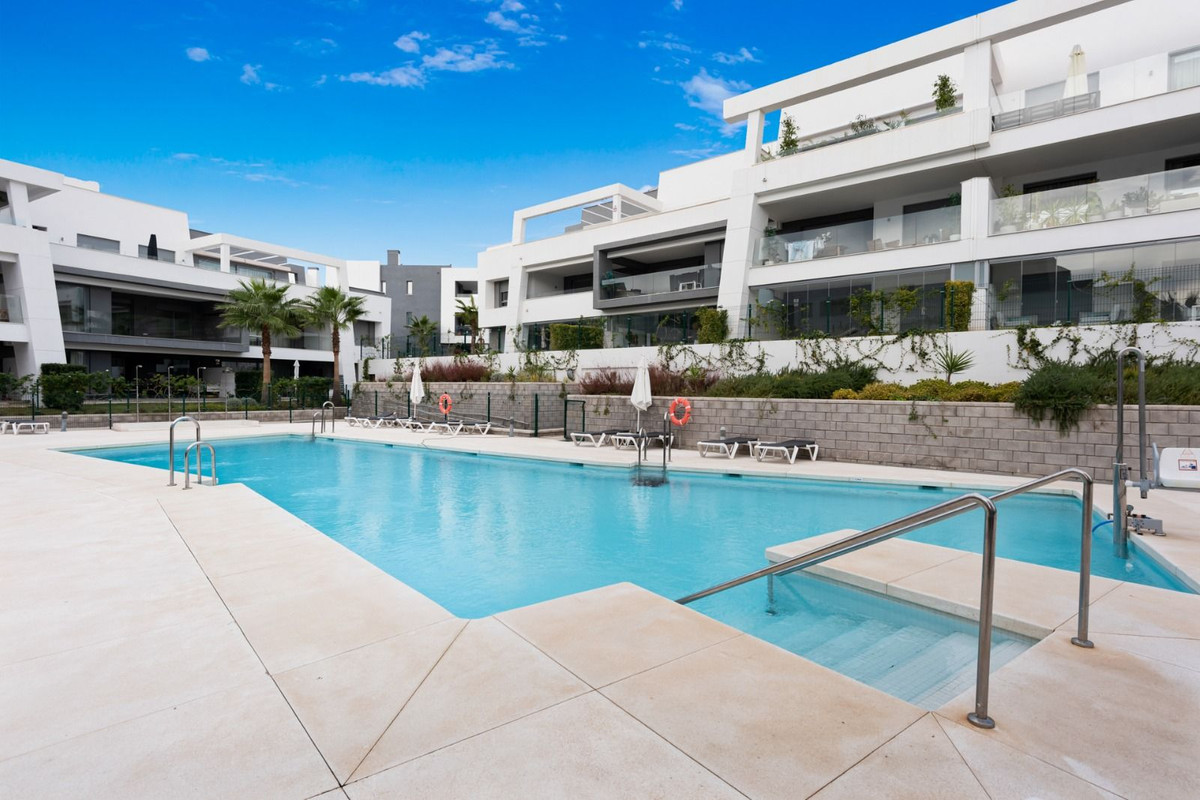 Appartement te koop in New Golden Mile | 3 slaapkamers H5129878
