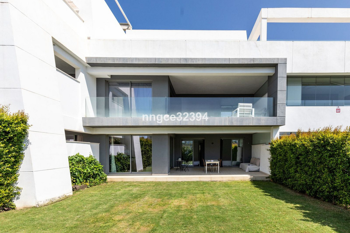 Appartement te koop in New Golden Mile | 2 slaapkamers H5132620