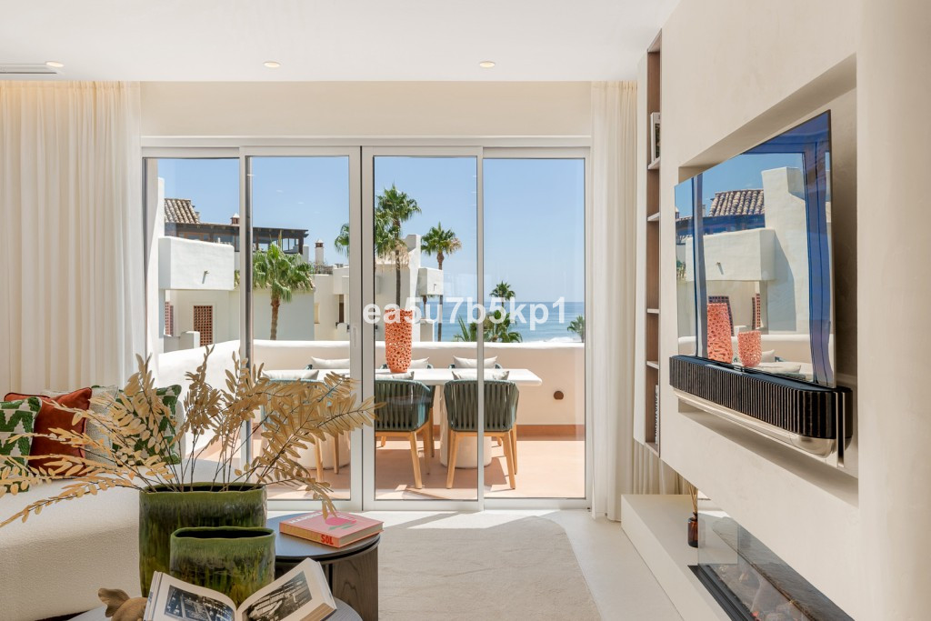 Appartement te koop in New Golden Mile | 3 slaapkamers H5132761
