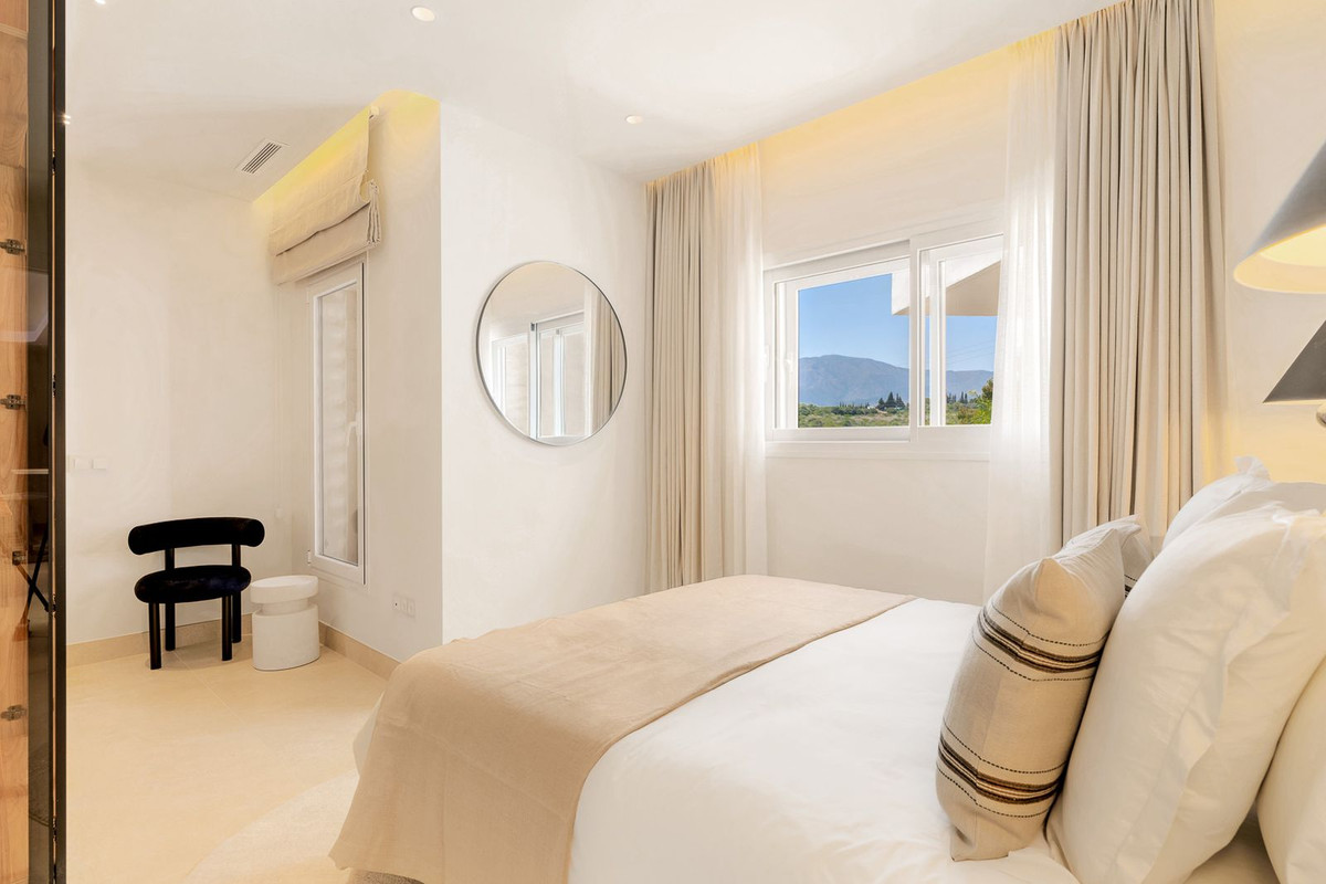 Appartement te koop in New Golden Mile | 3 slaapkamers H5133490