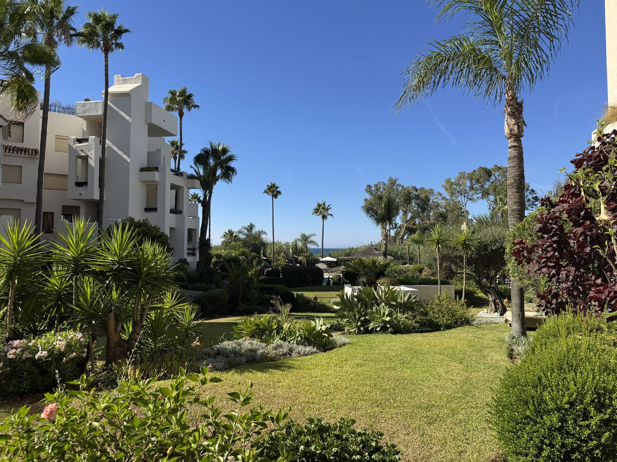 Appartement te koop in New Golden Mile | 3 slaapkamers H5133517