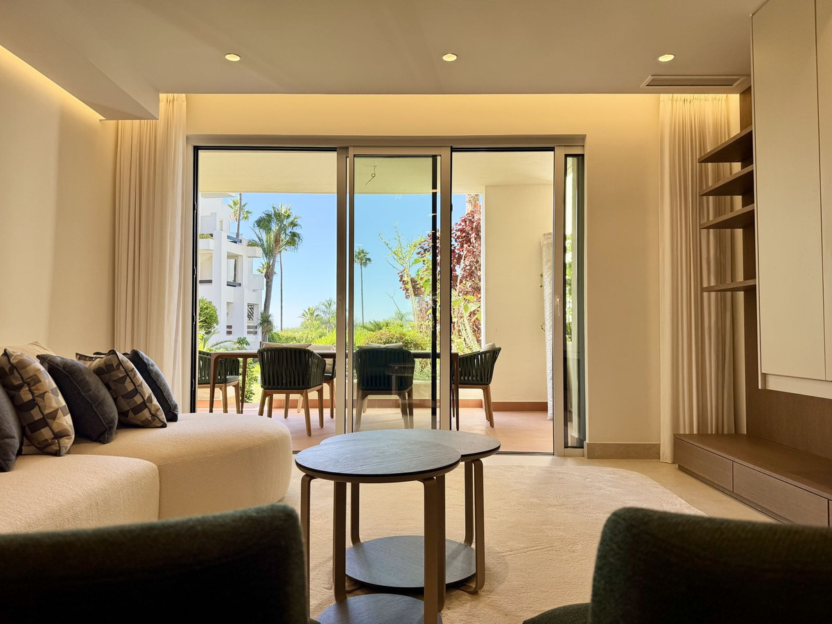 Appartement te koop in New Golden Mile | 3 slaapkamers H5133517