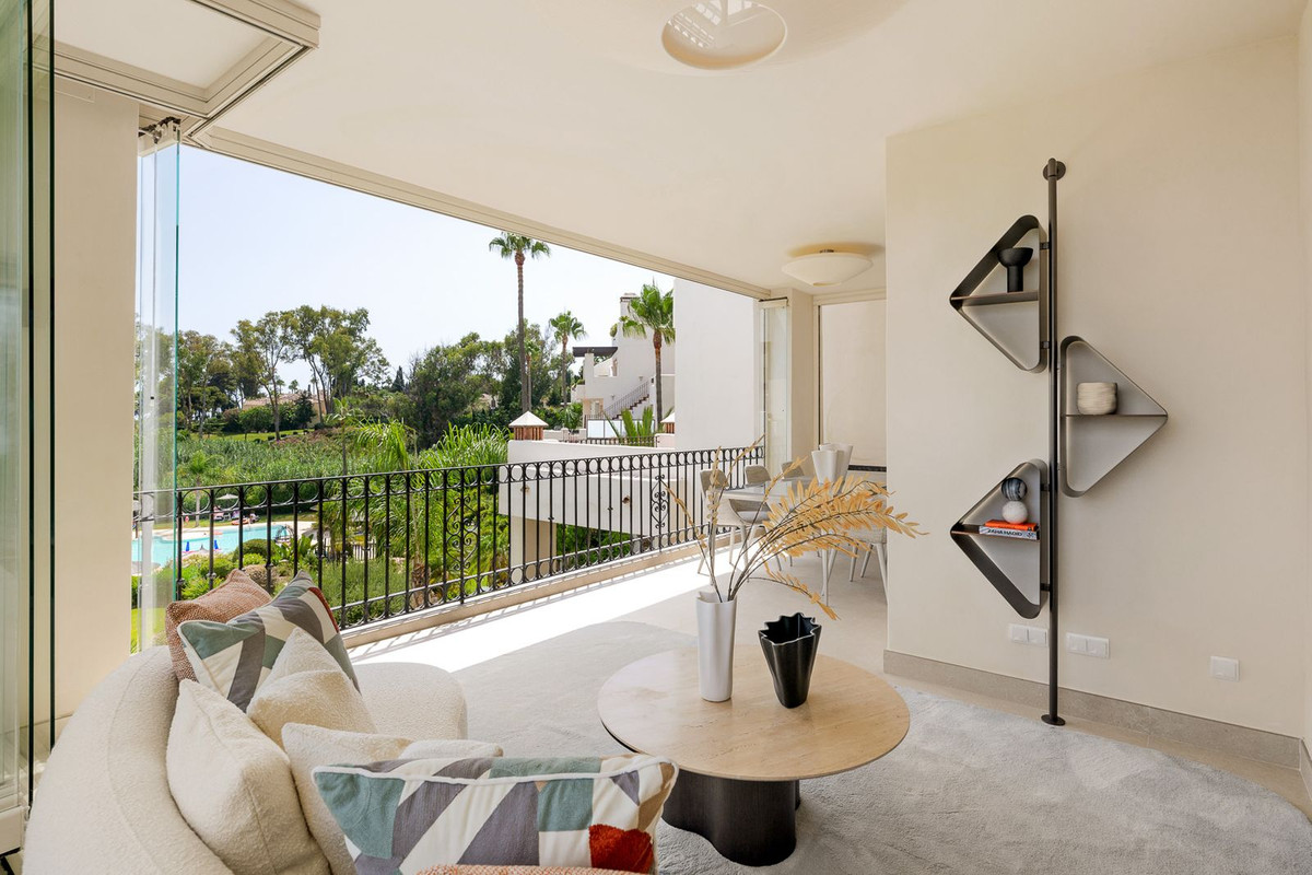 Appartement te koop in New Golden Mile | 3 slaapkamers H5133523