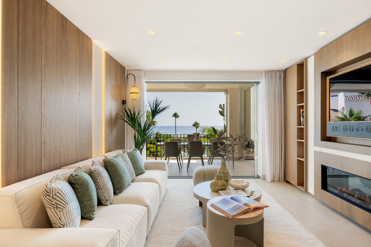 Appartement te koop in New Golden Mile | 3 slaapkamers H5133523